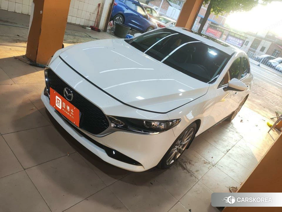 Mazda 3 Angkesaila 2022 Белый из Китая, фото 2