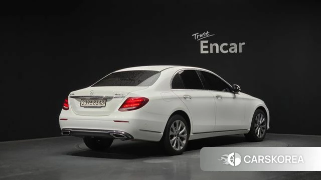 Mercedes-Benz E-Class W213 id 4019632 из Кореи 12