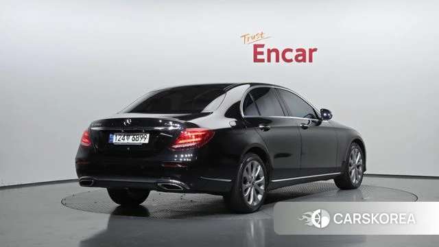 Mercedes-Benz E-Class W213 id 3966075 из Кореи 12