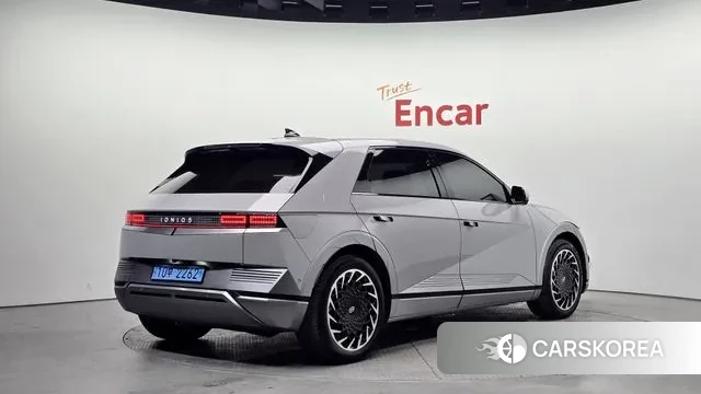 Hyundai Ionic 5 id 3625736 из Кореи 12