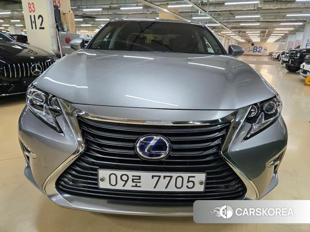 Lexus New ES300h id 3814384 из Кореи 12