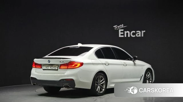 BMW 5 Series (G30) id 3916975 из Кореи 12