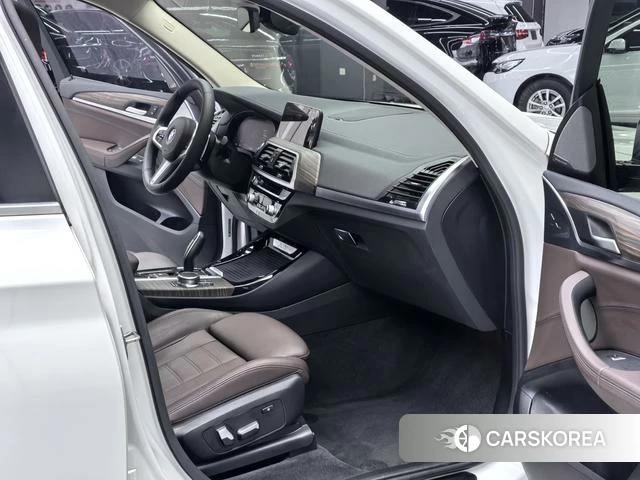 BMW X3 id 4212307 из Китая 9