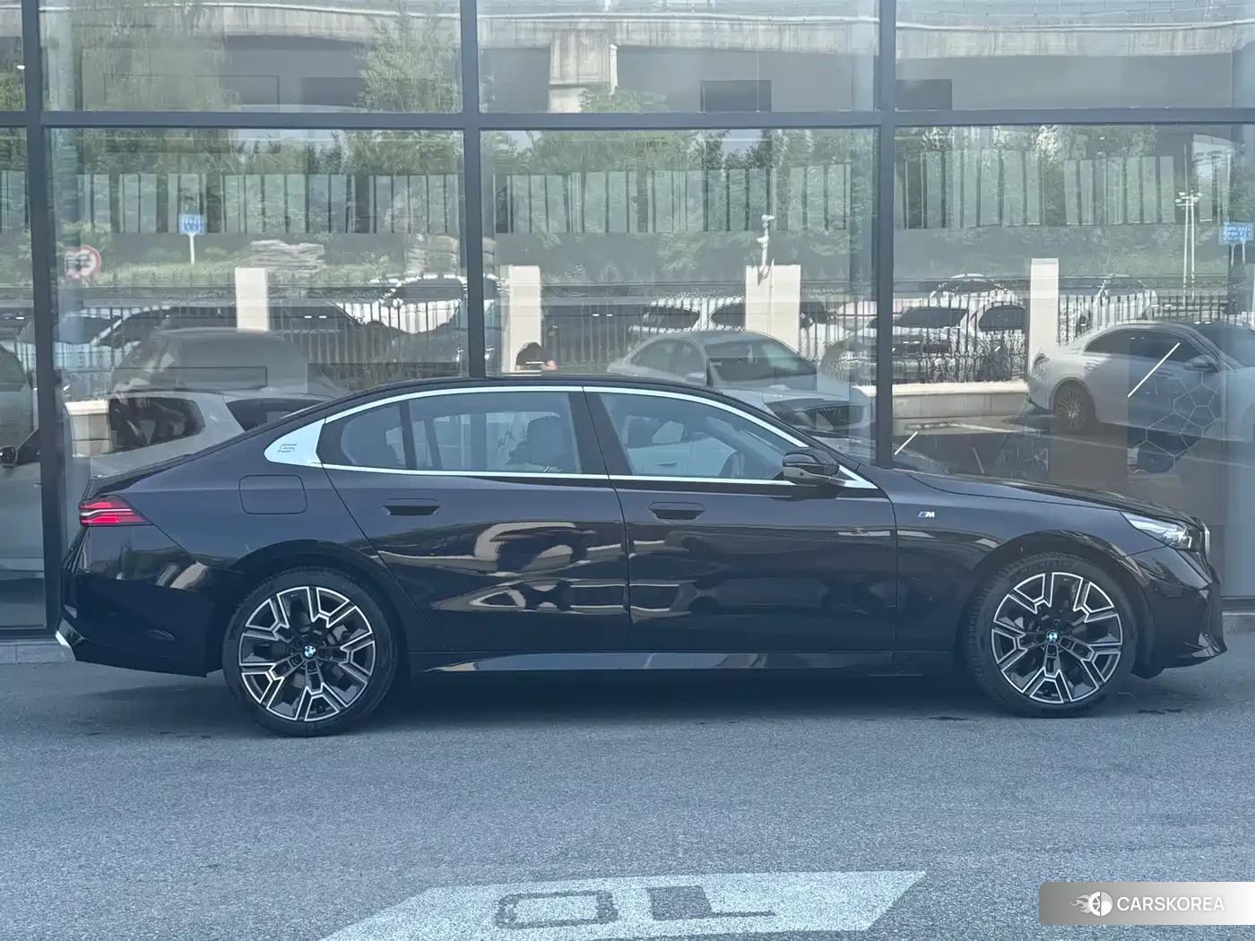 BMW 5 series id 4538944 из Китая 7