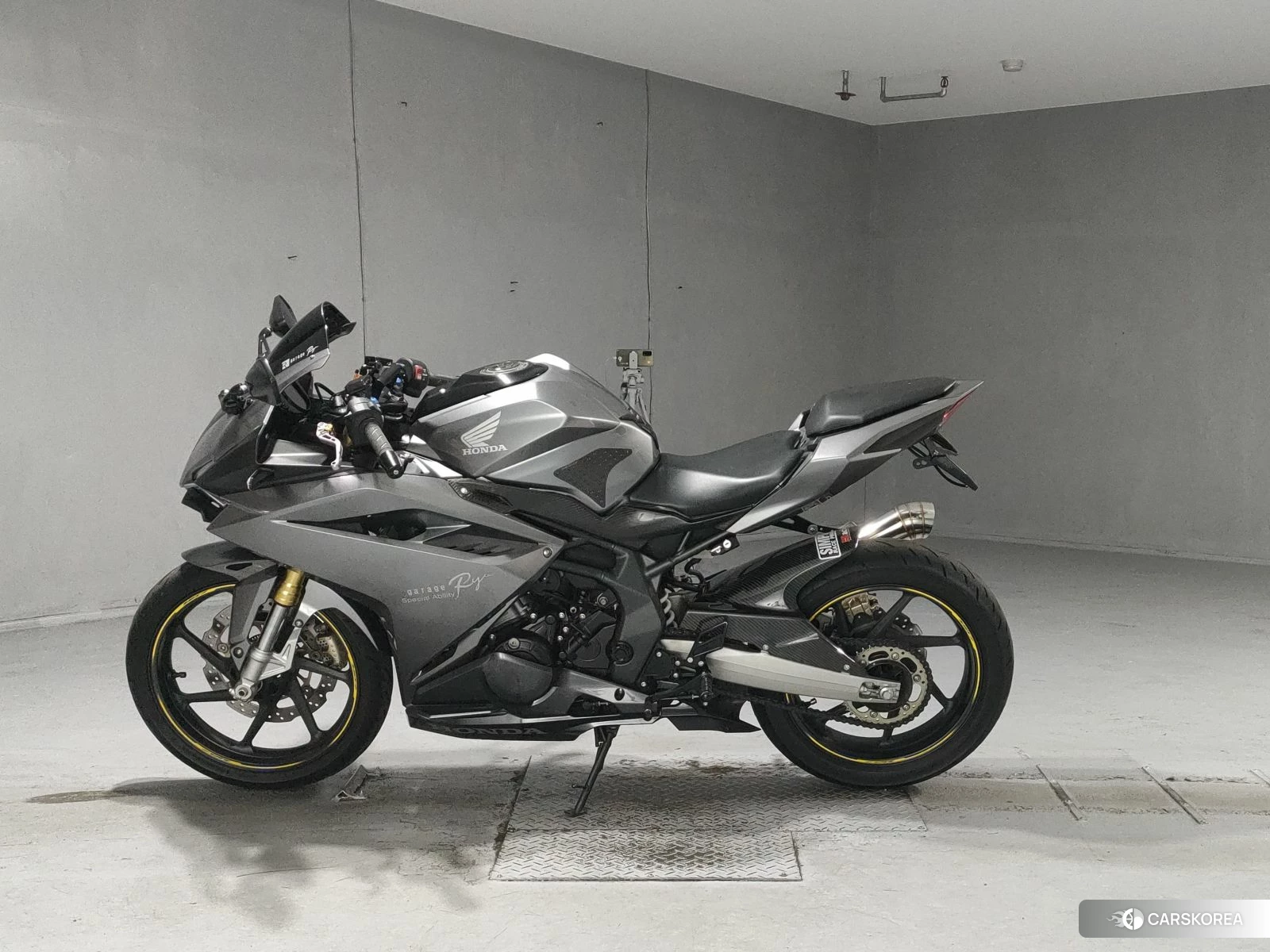 Проданный Honda CBR250RR 2017 из Японии