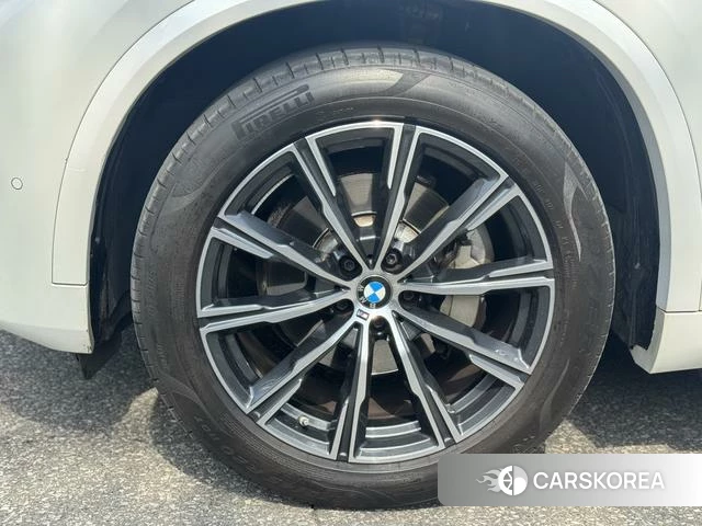 BMW X5 id 4297796 из Китая 11