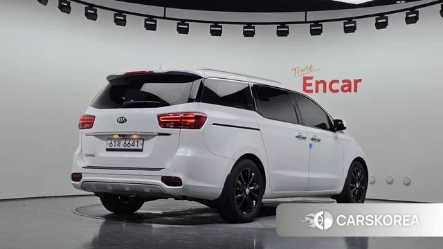 Kia The New Carnival id 4732665 из Кореи 12