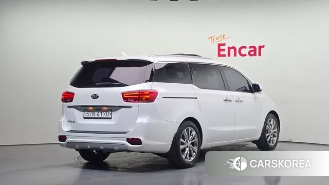 Kia The New Carnival id 3698835 из Кореи 12