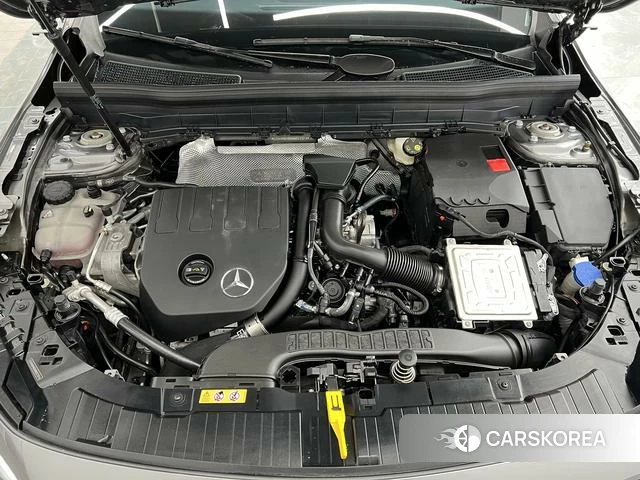Mercedes-Benz GLB id 4290937 из Китая 12