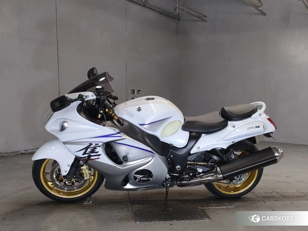 Проданный Suzuki GSX1300R HAYABUSA 2016 из Японии, фото 2