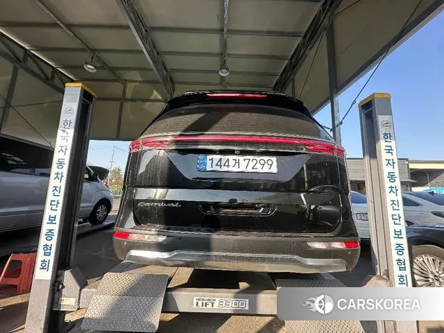 Kia Carnival 4th generation 2020 Черный из Кореи, фото 2