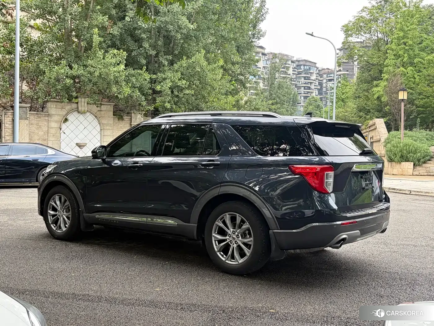 Ford Explorer id 4576676 из Китая 12