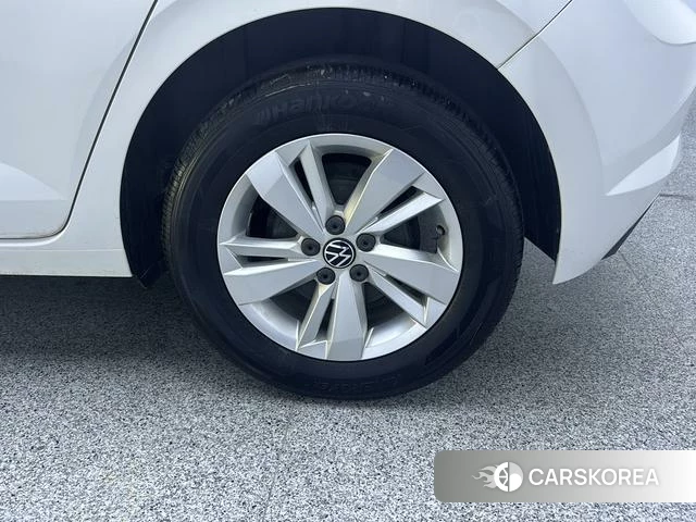 Volkswagen Polo id 4265301 из Китая 12