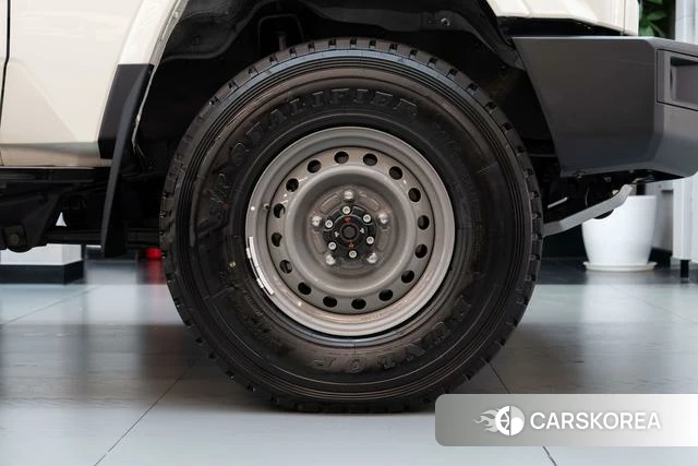 Toyota Land Cruiser 70 Series id 4263226 из Китая 9