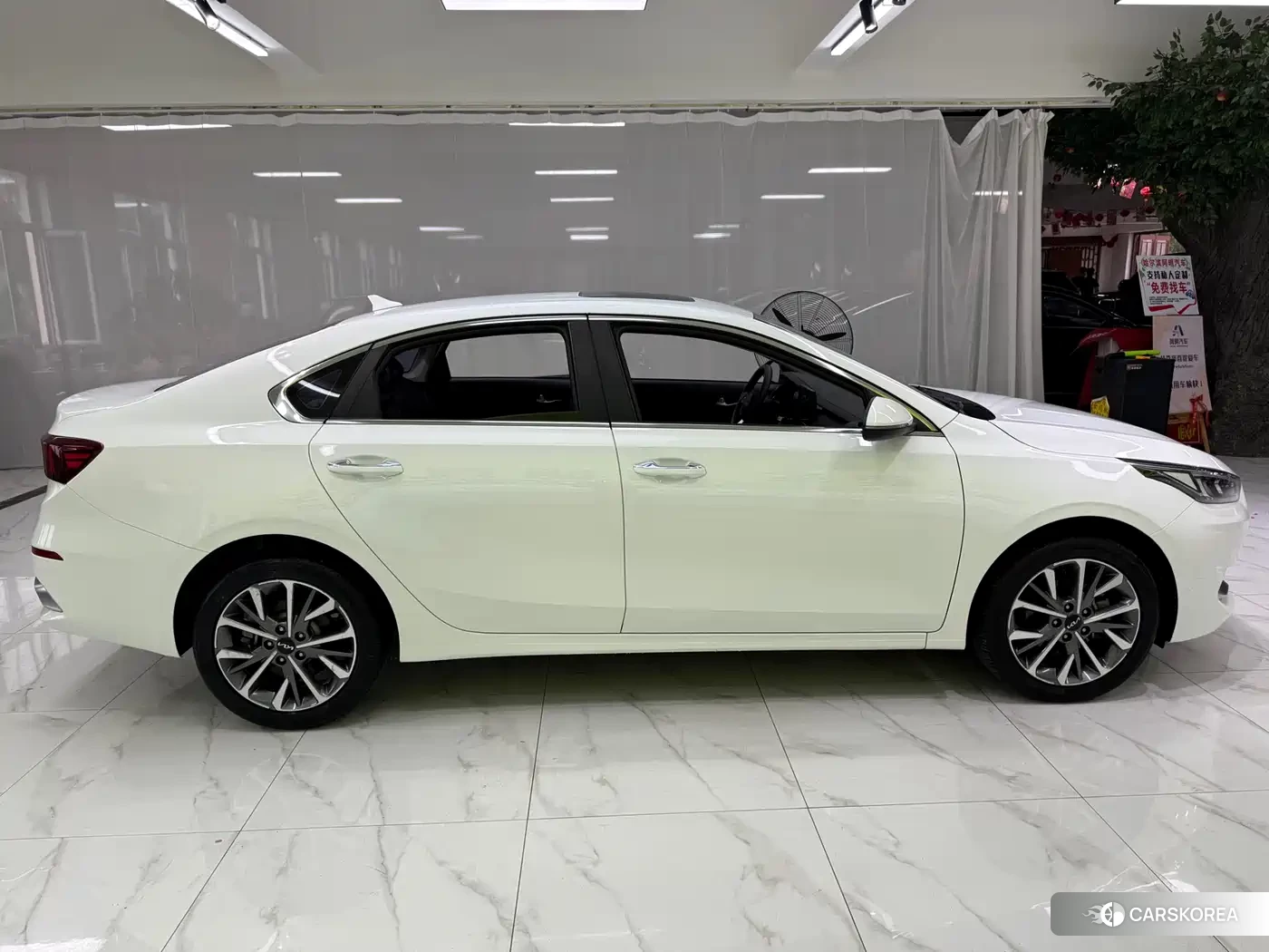 Kia K3 id 4576298 из Китая 12