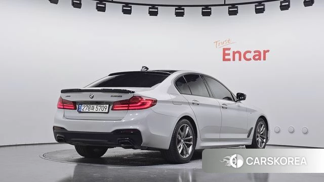 BMW 5 Series (G30) id 4836849 из Кореи 12