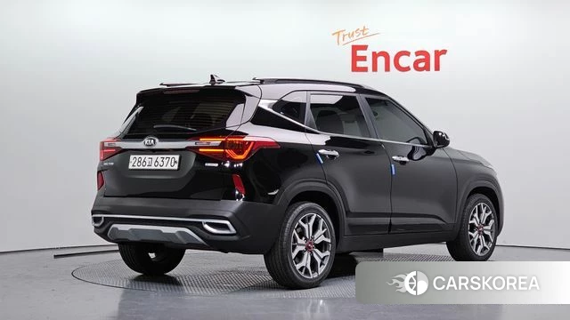 Kia Seltos id 4416684 из Кореи 12