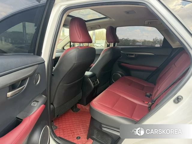 Lexus NX id 4291412 из Китая 12