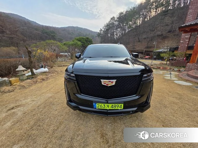 Cadillac Escalade 5th Generation 2023 Черный из Кореи, фото 2