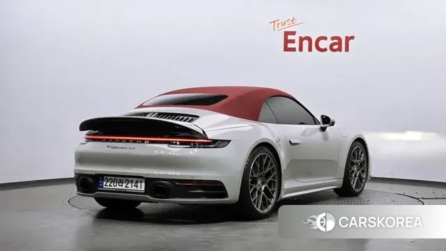 Porsche 911(992) id 3353618 из Кореи 12