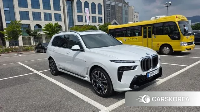 BMW X7 (G07) 2025 Белый из Кореи, фото 6