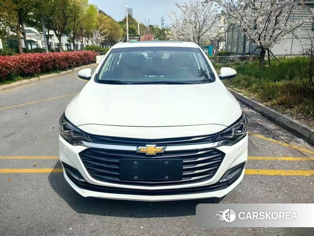 Chevrolet Cruze 2022 Белый из Китая, фото 2