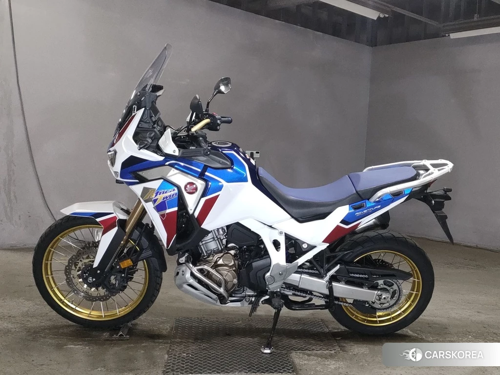 Проданный Honda CRF1100L AFRICA TWIN ADV ES DCT 2020 из Японии, фото 2