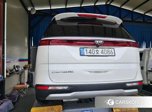 Kia Carnival 4th generation 2020 Белый из Кореи, фото 2