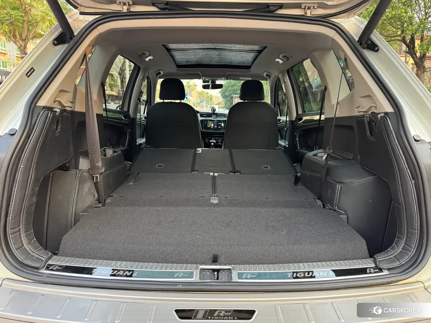 Volkswagen Tiguan L id 4565164 из Китая 12