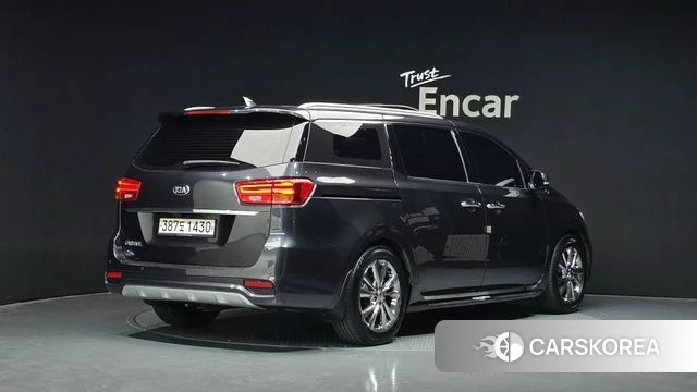 Kia The New Carnival id 3834006 из Кореи 12