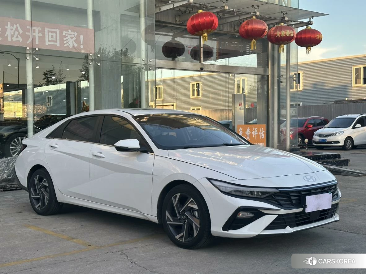 Hyundai Elantra id 4441102 из Китая 8