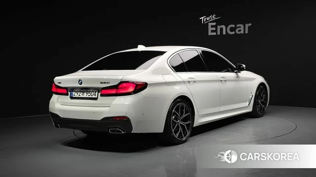 BMW 5 Series (G30) id 4528585 из Кореи 12