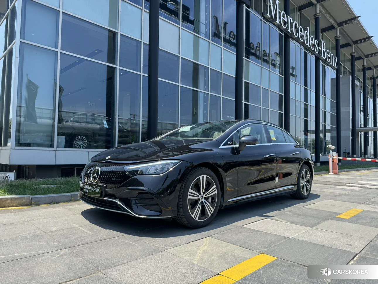 Mercedes-Benz EQE 2024 Черный из Китая, фото 6