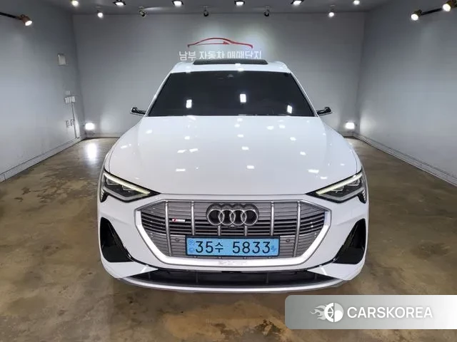 Audi e-Tron id 3733282 из Кореи 12