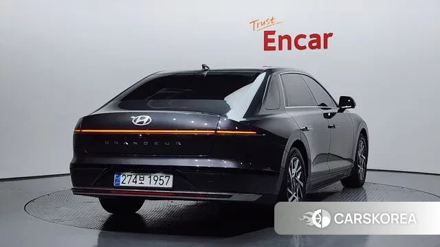 Hyundai Grandeur (GN7) id 3606057 из Кореи 12