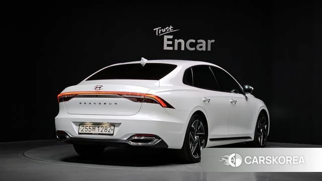 Hyundai The New Grandeur IG id 4187969 из Кореи 12