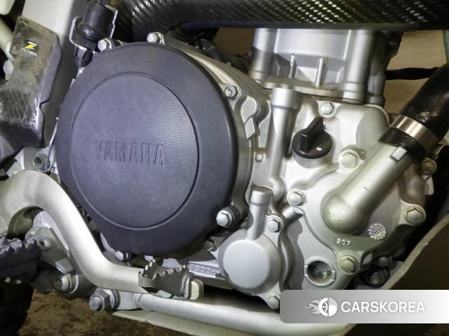 Engine photo