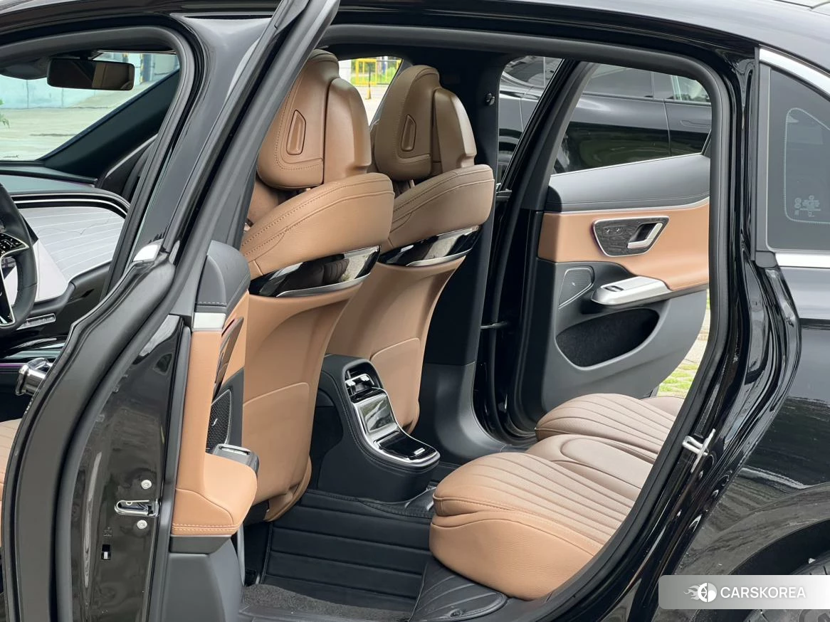 Mercedes-Benz E-class id 4413483 из Китая 12