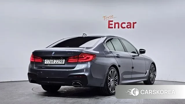 BMW 5 Series (G30) id 3489563 из Кореи 12