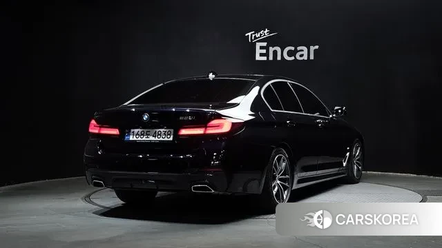 BMW 5 Series (G30) id 3348303 из Кореи 12