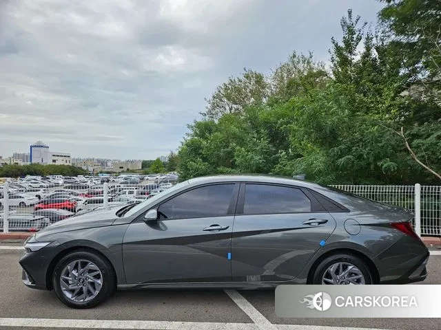 Hyundai The New Avante (CN7) id 3288031 из Кореи 12