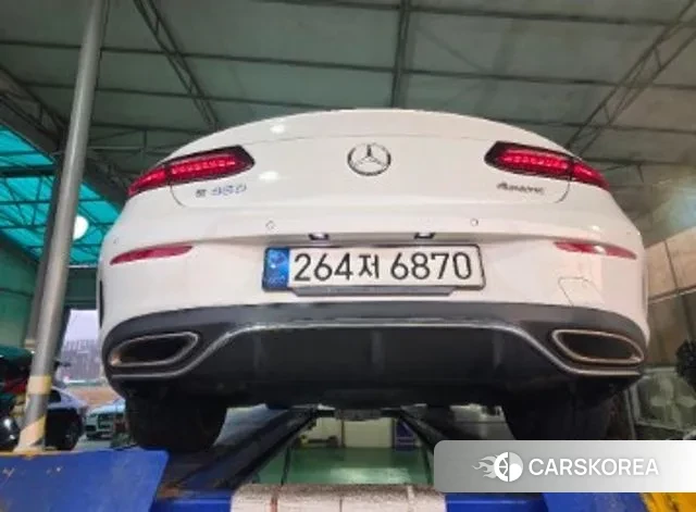 Mercedes-Benz E-Class W213 2022 Белый из Кореи, фото 2