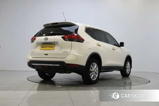 Nissan Qijun id 4307206 из Китая 12