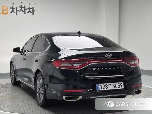 Hyundai Grandeur IG id 3942616 из Кореи 10