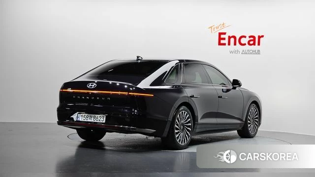 Hyundai Grandeur (GN7) id 4201656 из Кореи 12