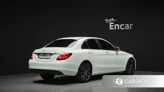 Mercedes-Benz C-Class W205 id 3641308 из Кореи 12