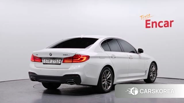 BMW 5 Series (G30) id 3955520 из Кореи 12