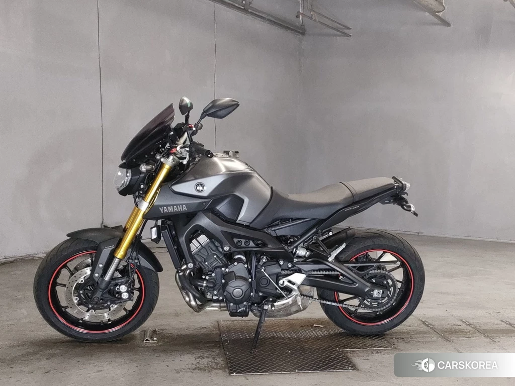 Проданный Yamaha MT-09 2015 из Японии, фото 2