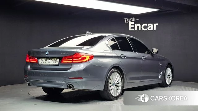 BMW 5 Series (G30) id 4459670 из Кореи 12