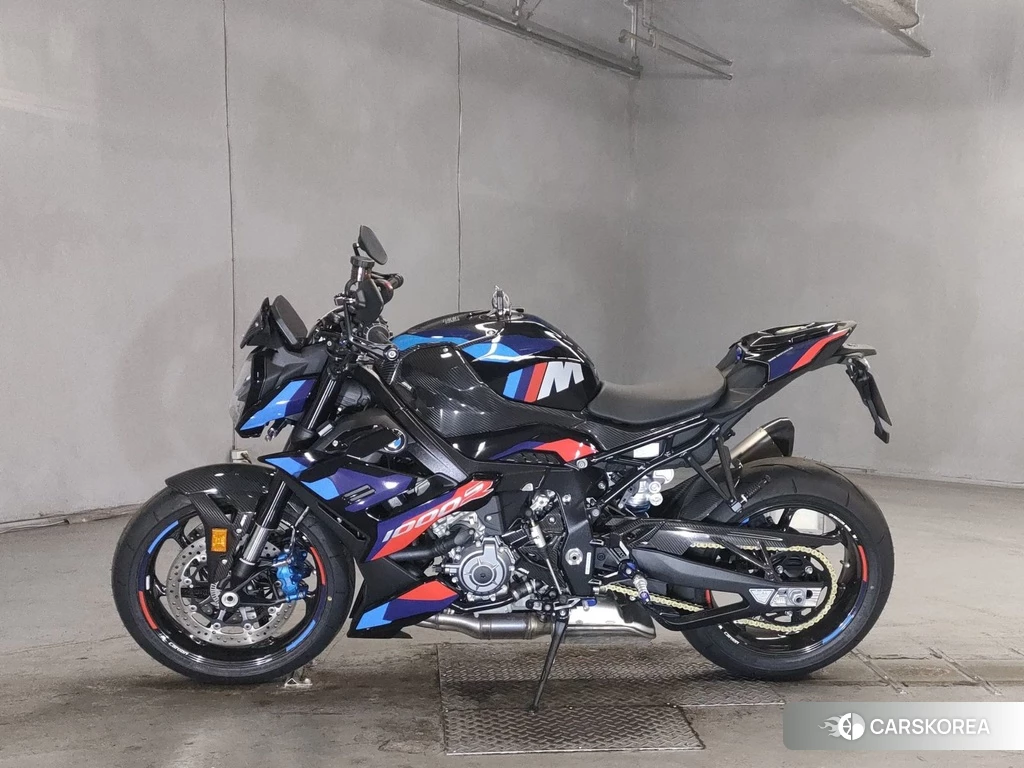 Проданный OTHER BMW M1000R 2024 из Японии